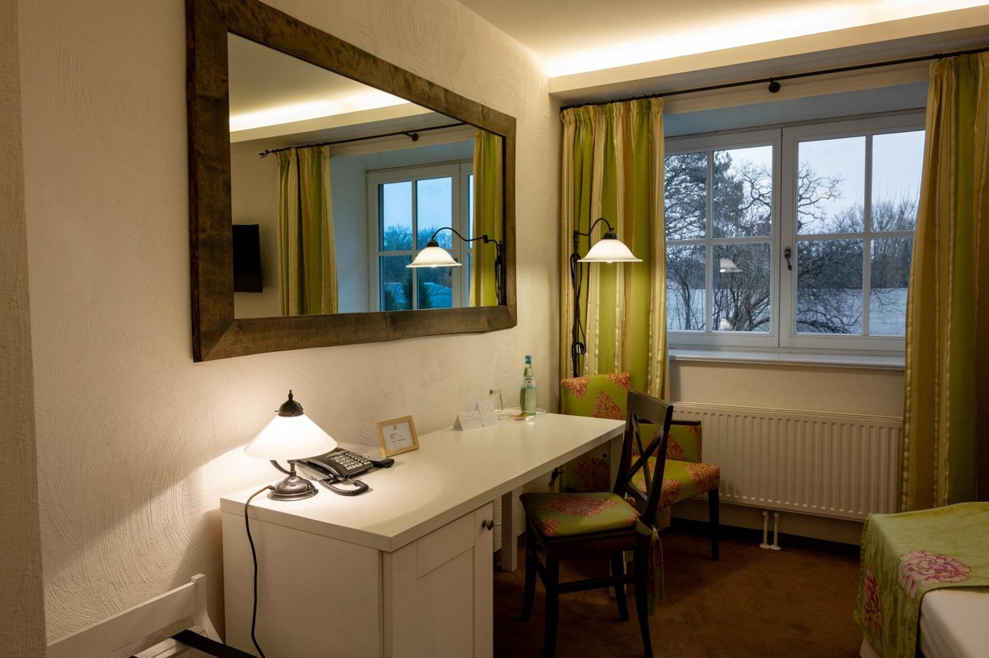 Landhotel Jann Hinsch Hof Winsen Εξωτερικό φωτογραφία